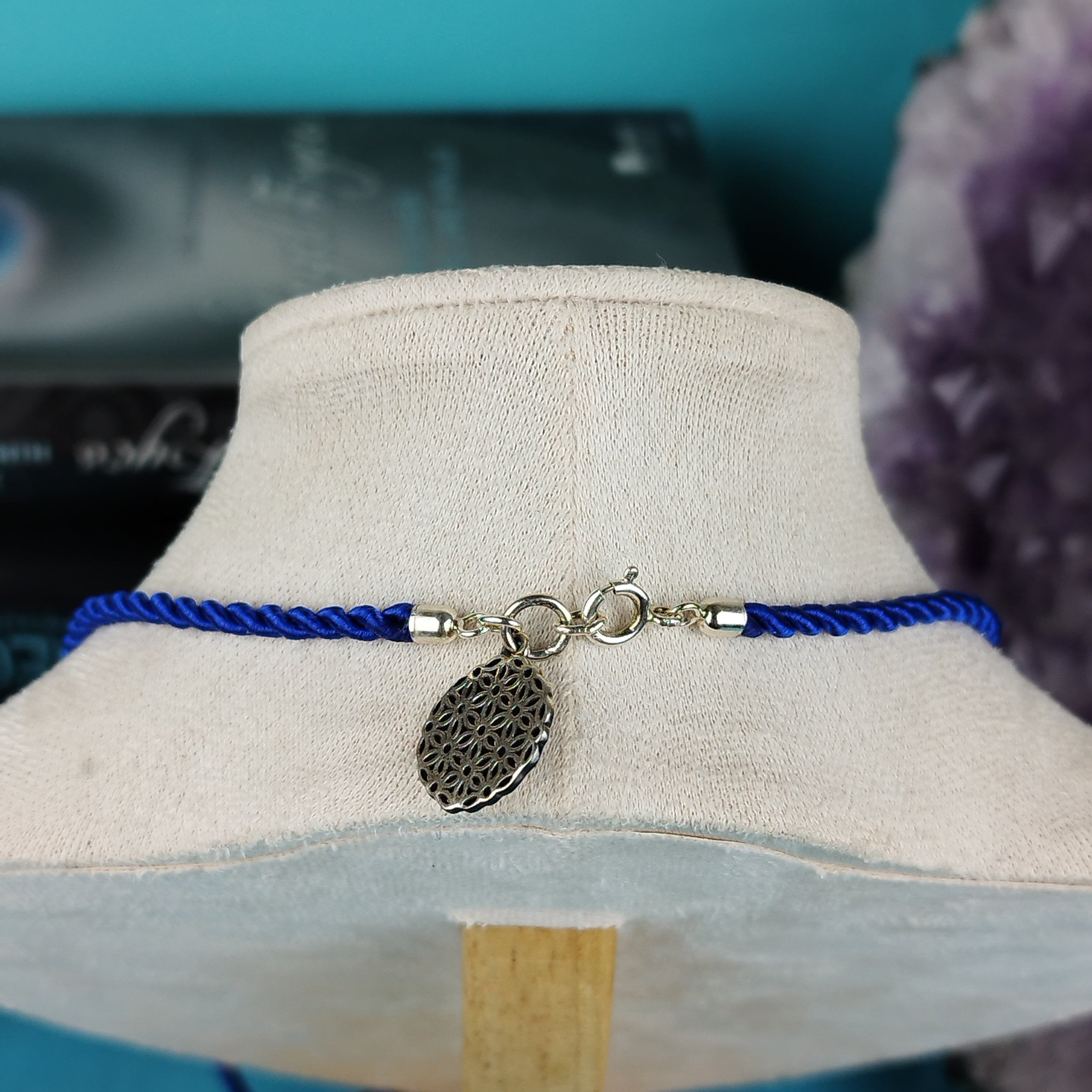 Kette Mondgöttin: Gezeiten in zwei Varianten