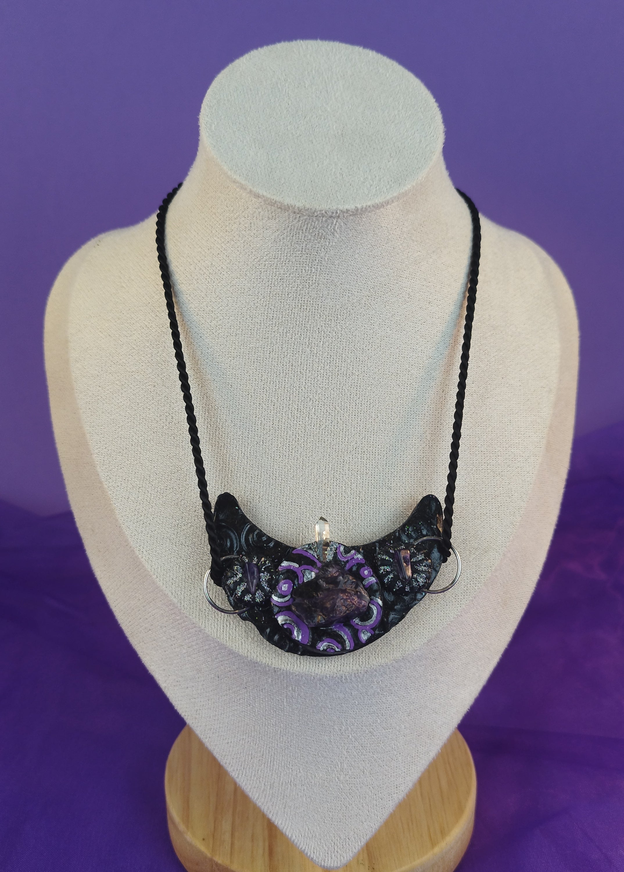 Kette Mondgöttin: Transformation in zwei Varianten