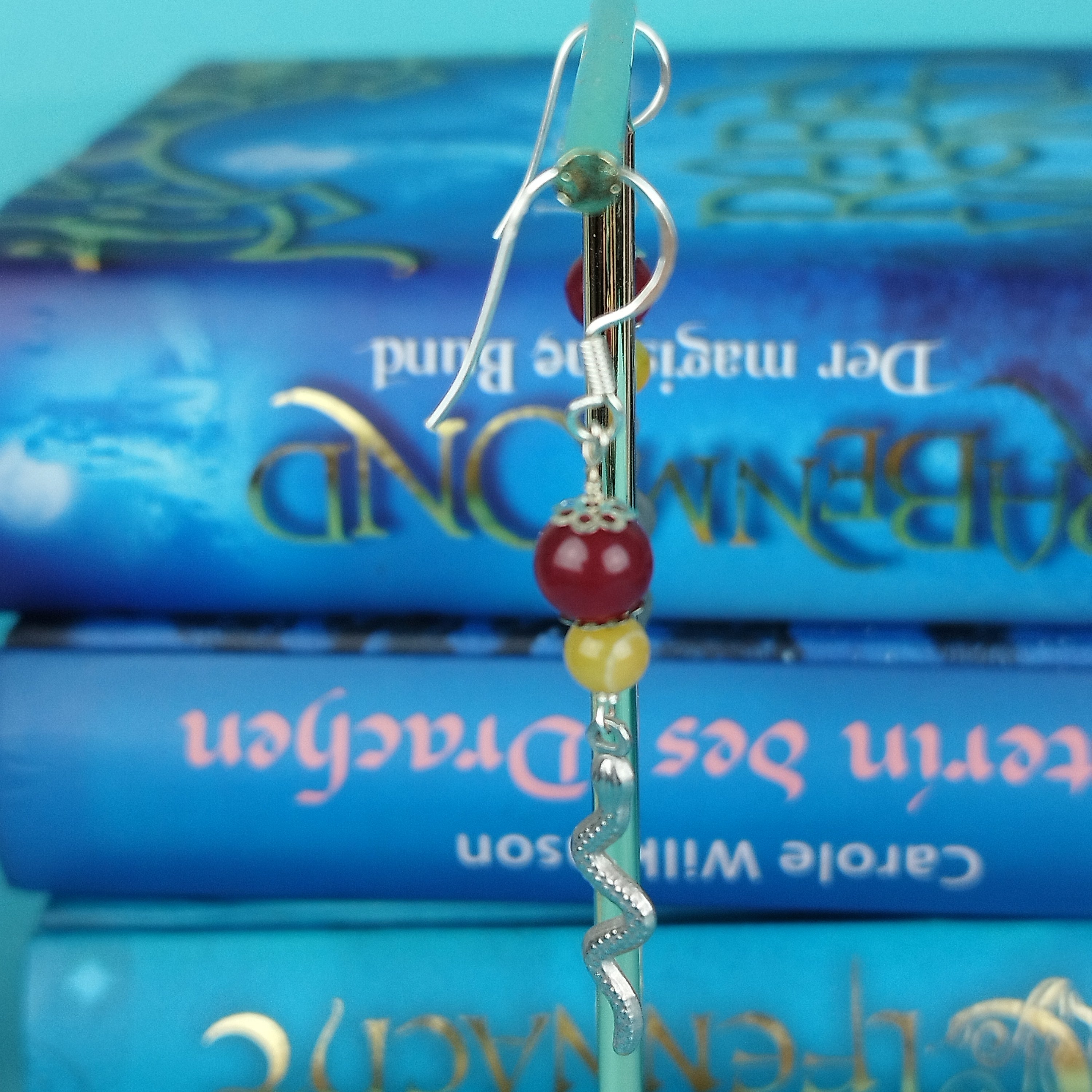 Schmuckset Regenbogenschlange: Kette und Ohrringe