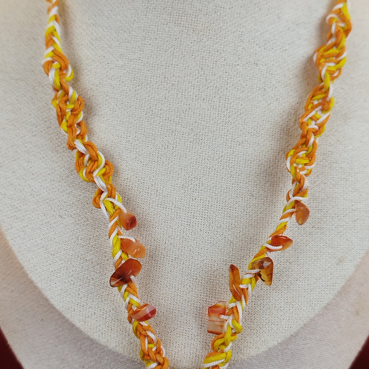 Kette: Rune Kennaz